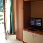 In Intra With And Mountain Views *
