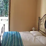 In Intra With And Mountain Views بيت للعطل فيربانيا