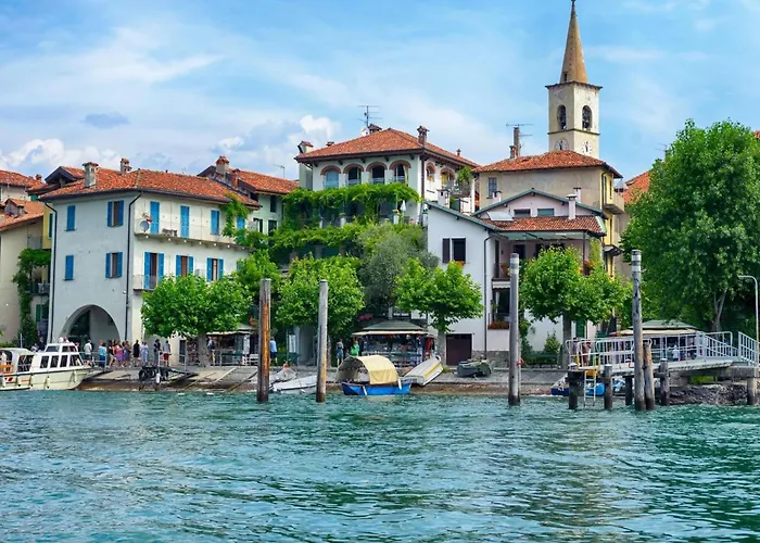 In Intra With And Mountain Views Dom wakacyjny *