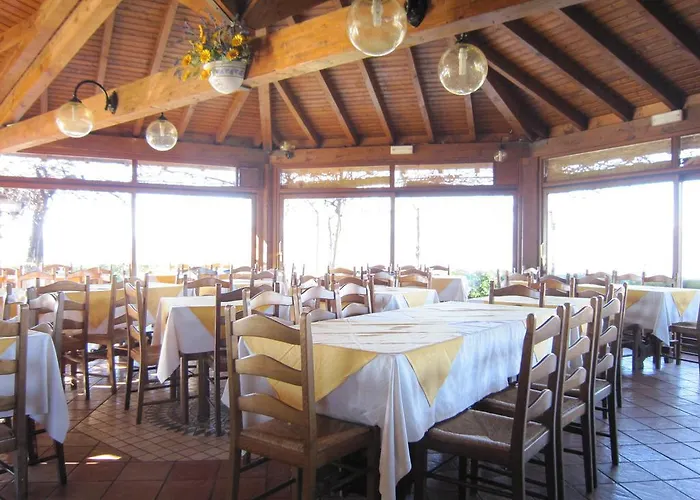 In Intra With And Mountain Views Dom wakacyjny *